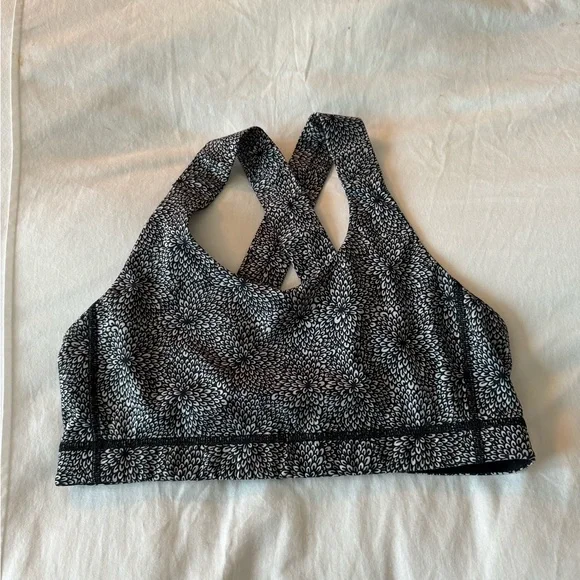 Lululemon sports bra plush petal black size 8 - Picture 2 of 6